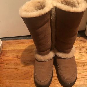 UGG Brown Sheepskin Boots